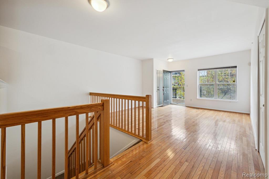 61 Winder Street # 79