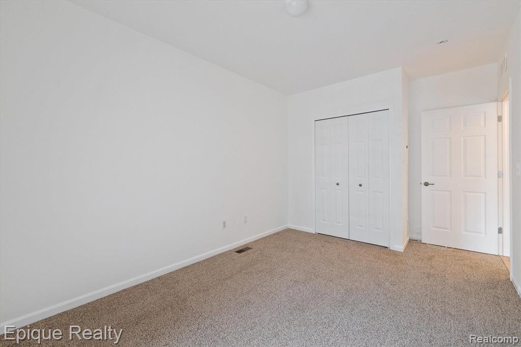 61 Winder Street # 79