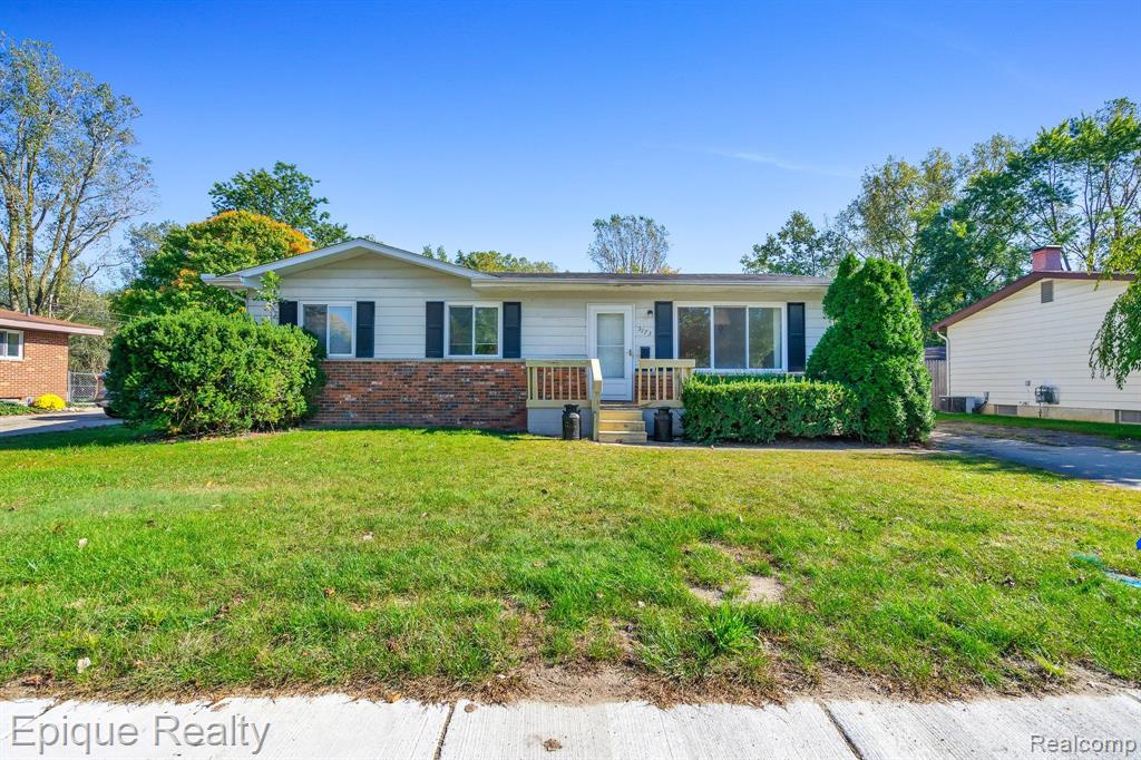 5173 Winshall Drive