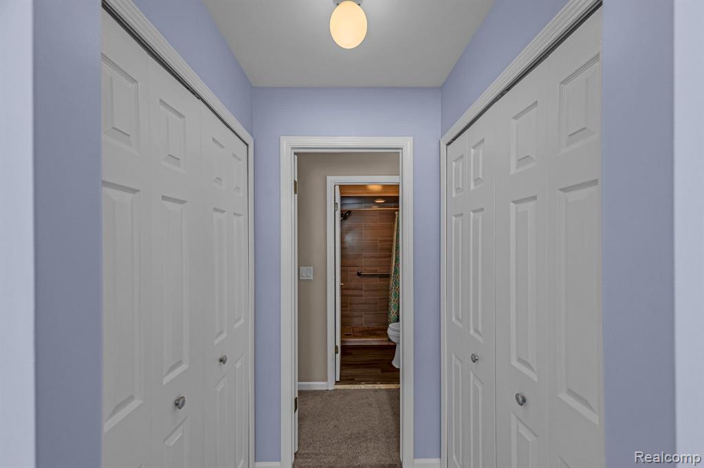 42225 Spruce Lane