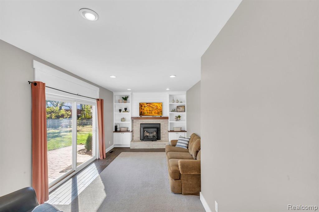 3330 N Tipsico Lake Road