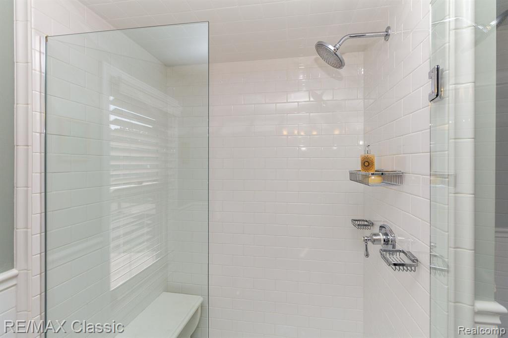 3172 Parker Drive
