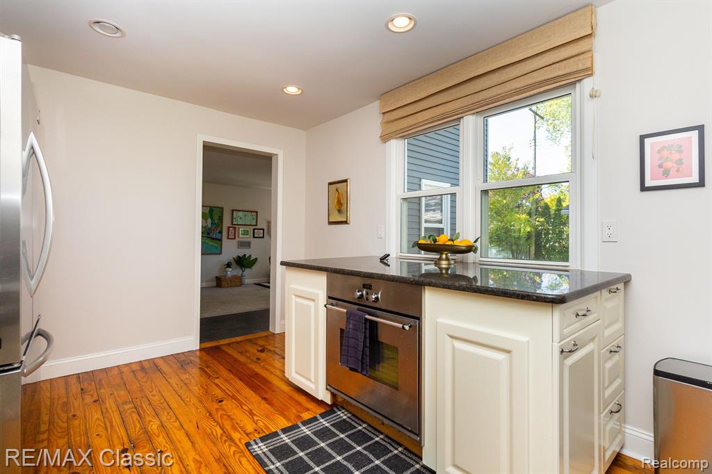 3172 Parker Drive