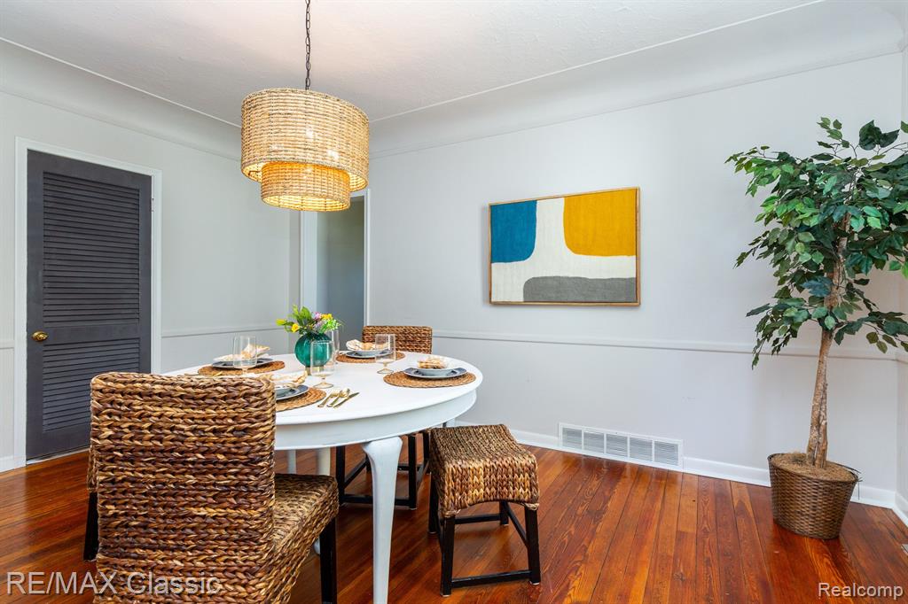3172 Parker Drive