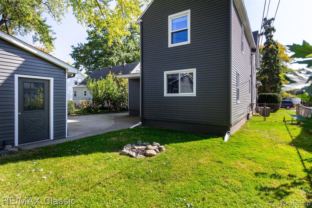 3172 Parker Drive