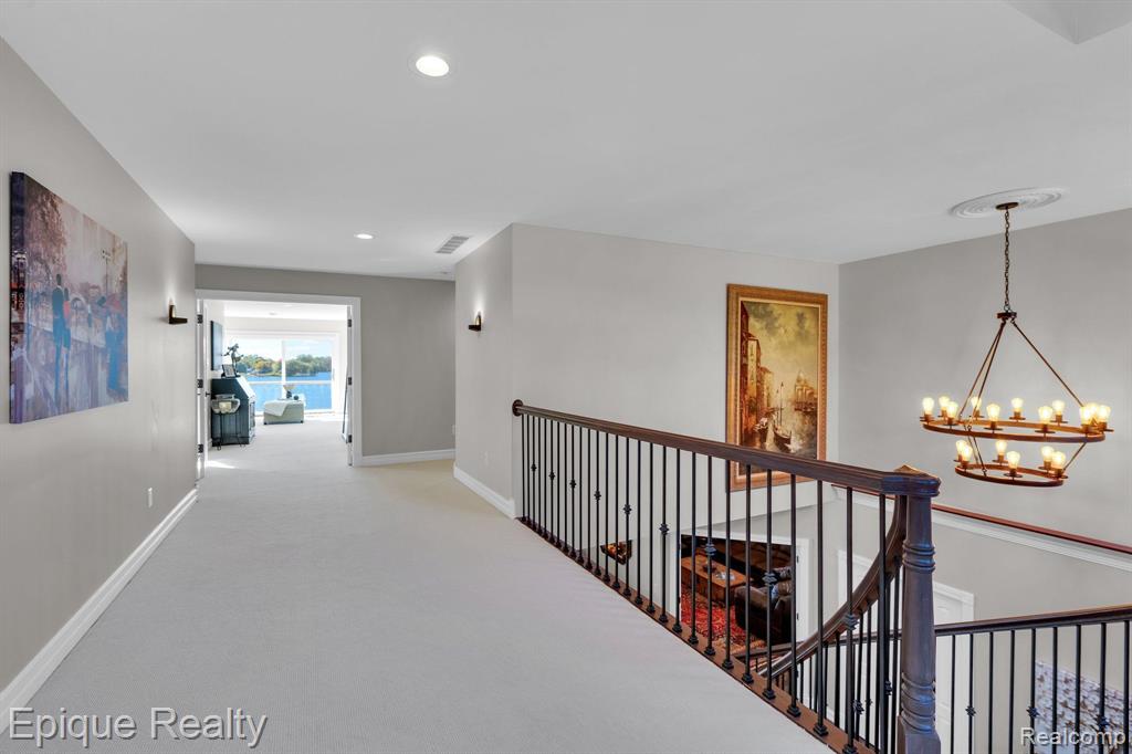 997 Thompson Shore Drive