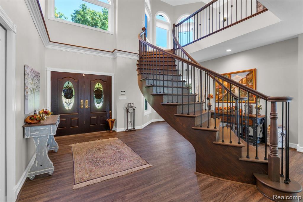 997 Thompson Shore Drive