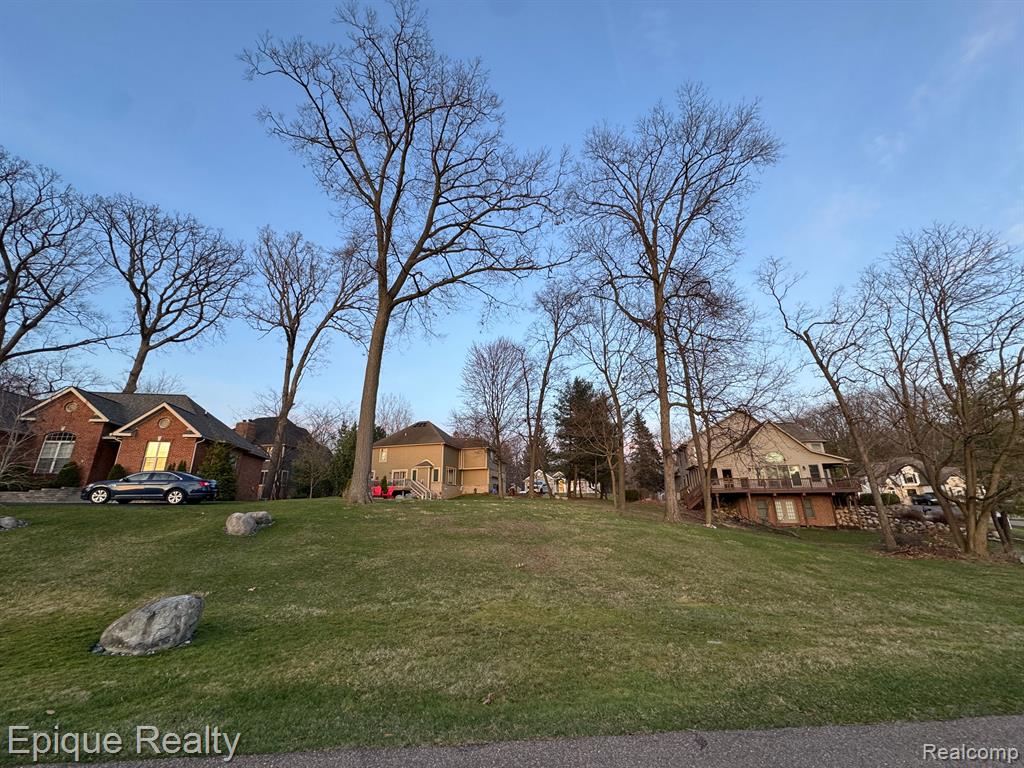 VACANT LOT Thompson Shore Drive