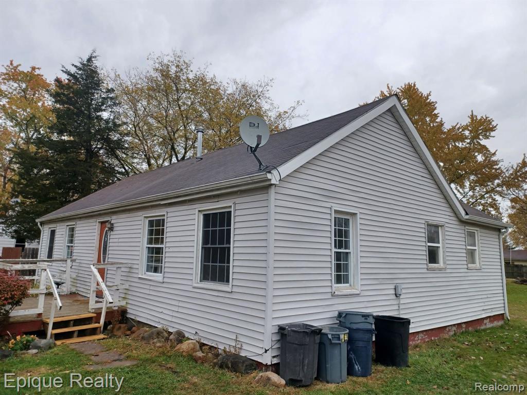 1916 Leland Road