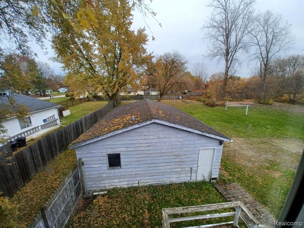 1916 Leland Road