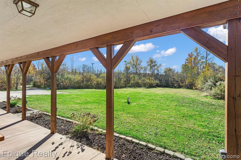 8660 Cribbins Road