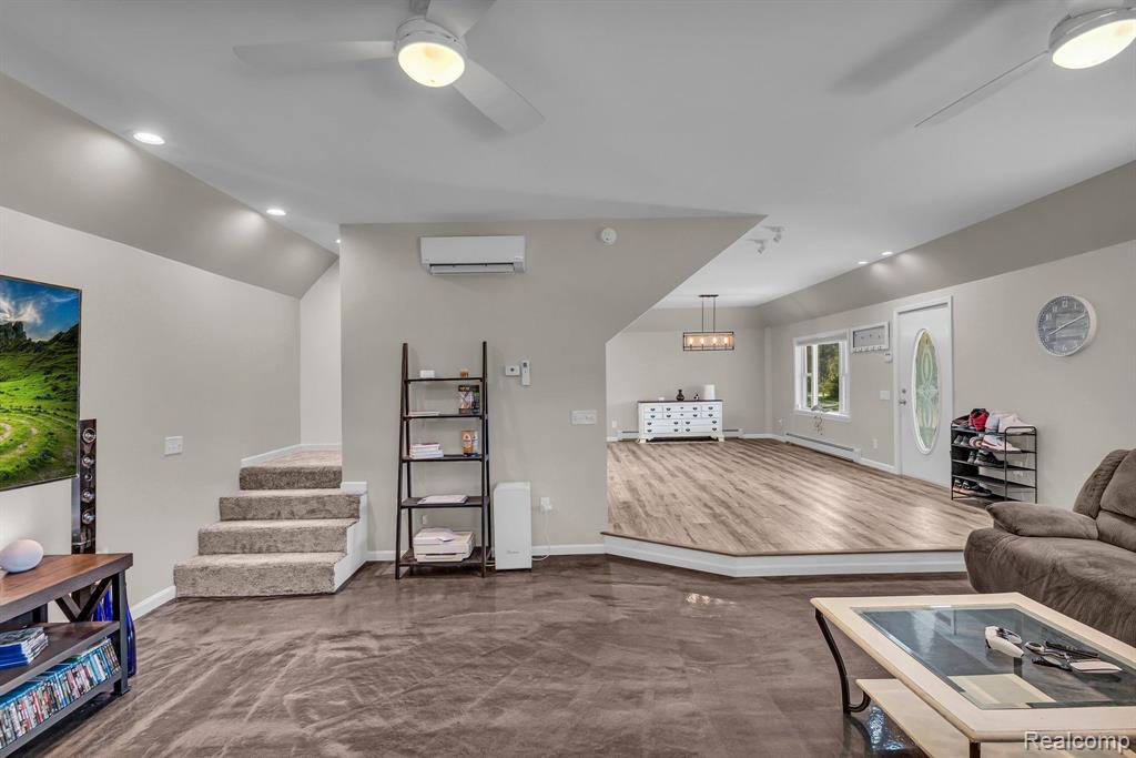 8660 Cribbins Road