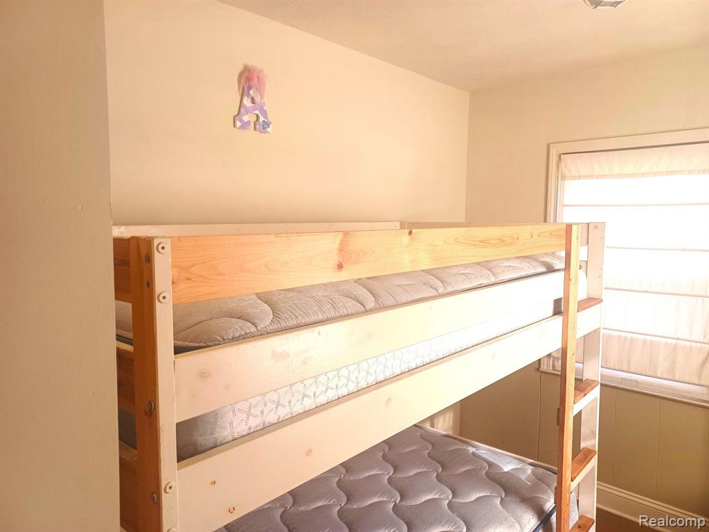 7109 Cedar Road