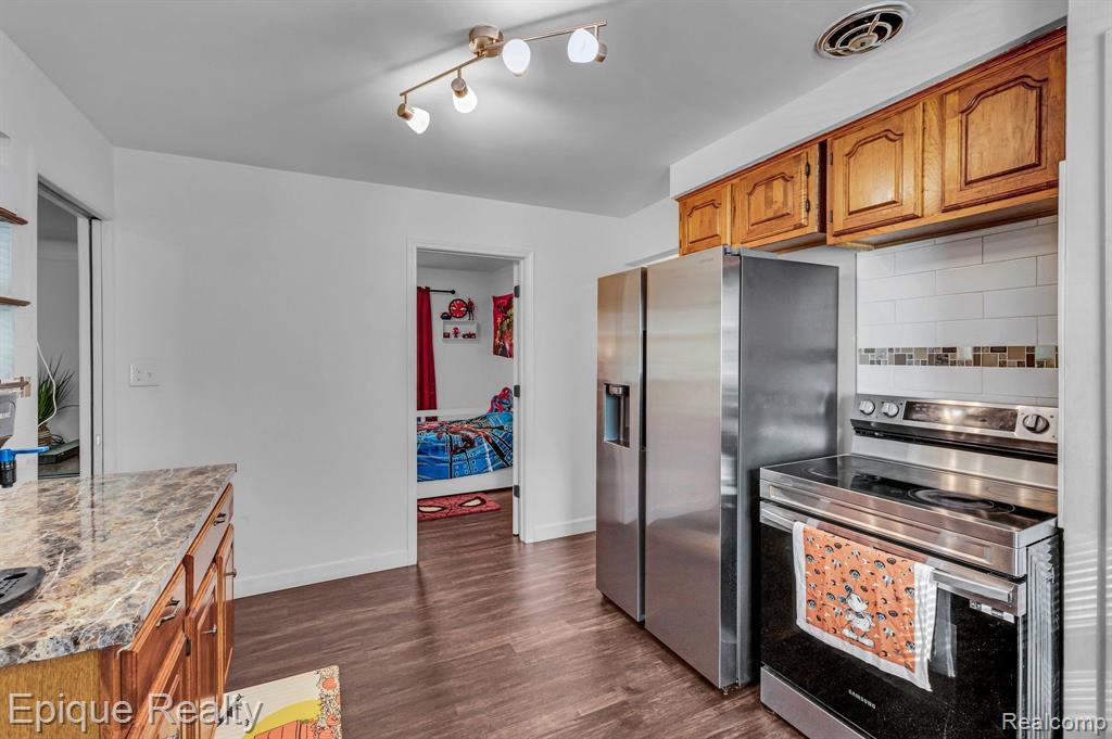 25174 Code Road