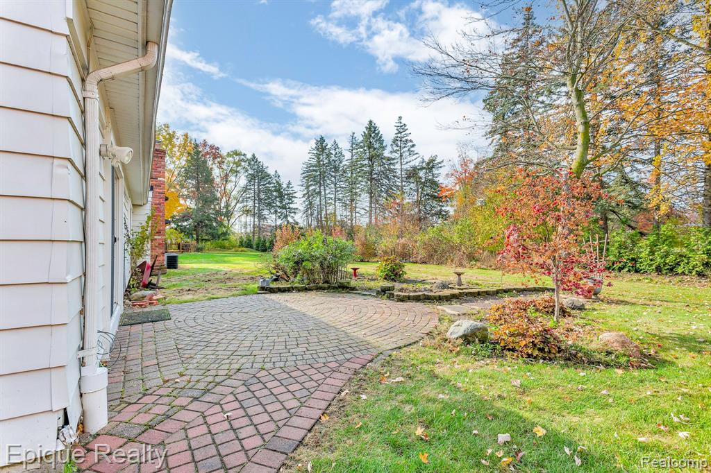 2989 Walmsley Circle Drive
