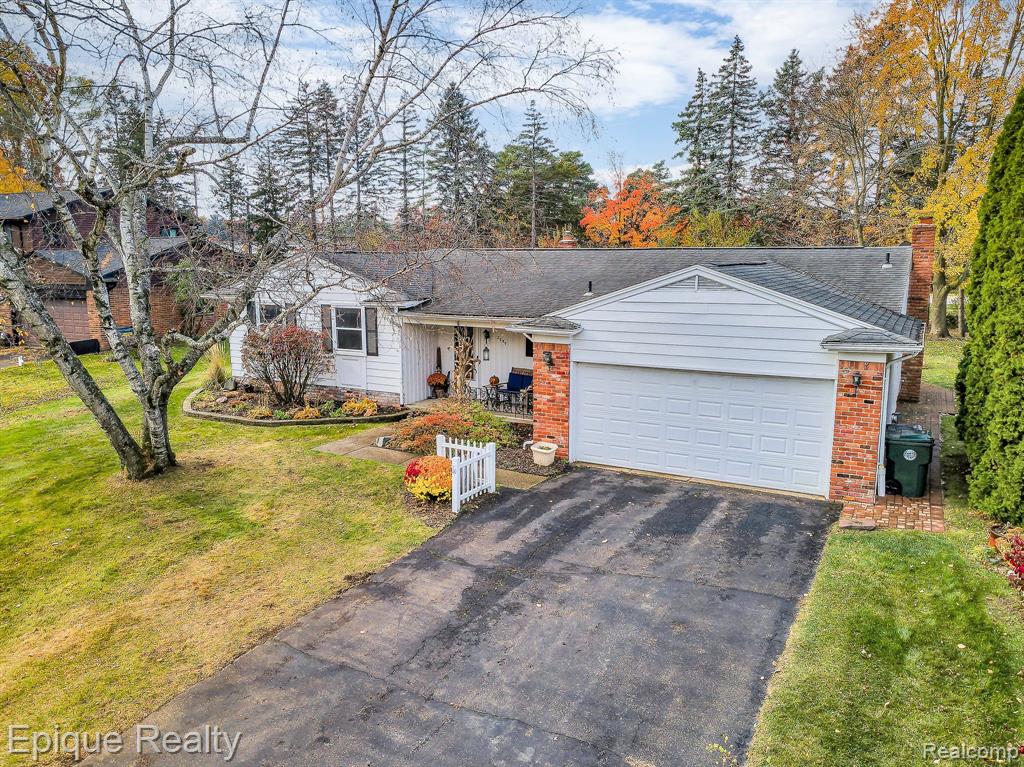 2989 Walmsley Circle Drive