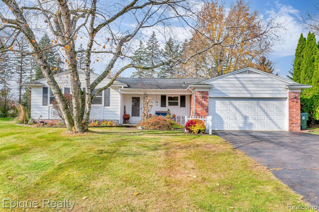 2989 Walmsley Circle Drive