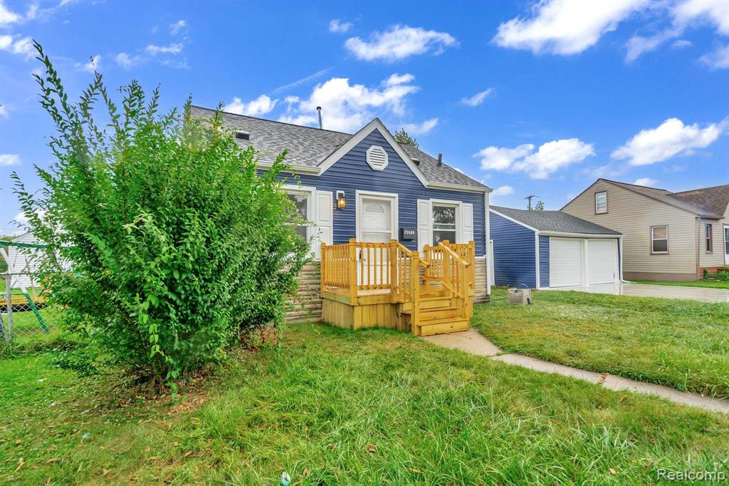 25588 Send Street