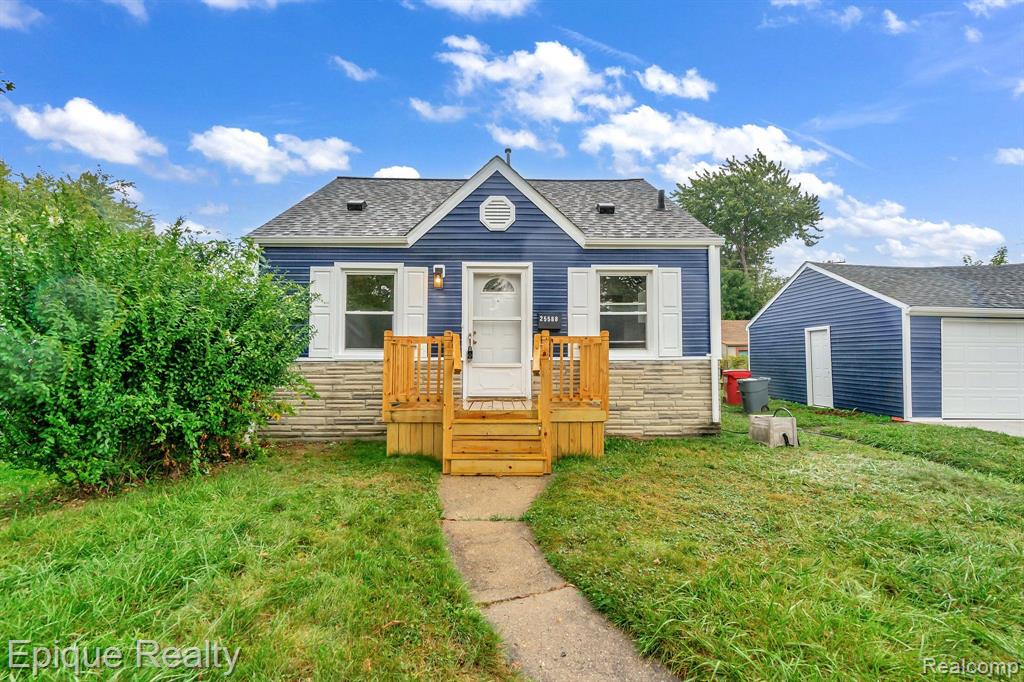 25588 Send Street