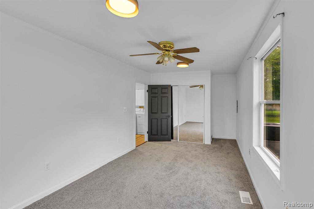 25588 Send Street