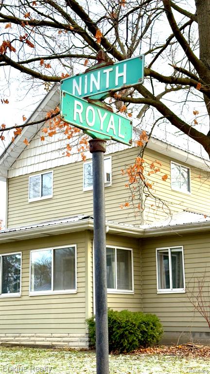 732 N 9th Street