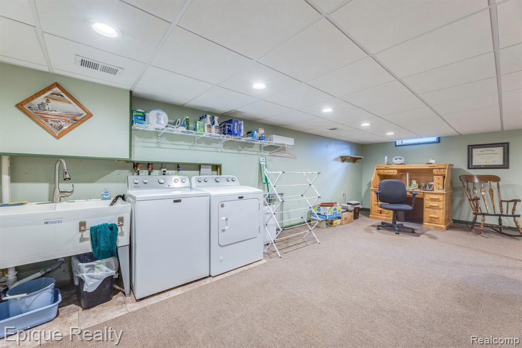 3914 Jack Pine Lane