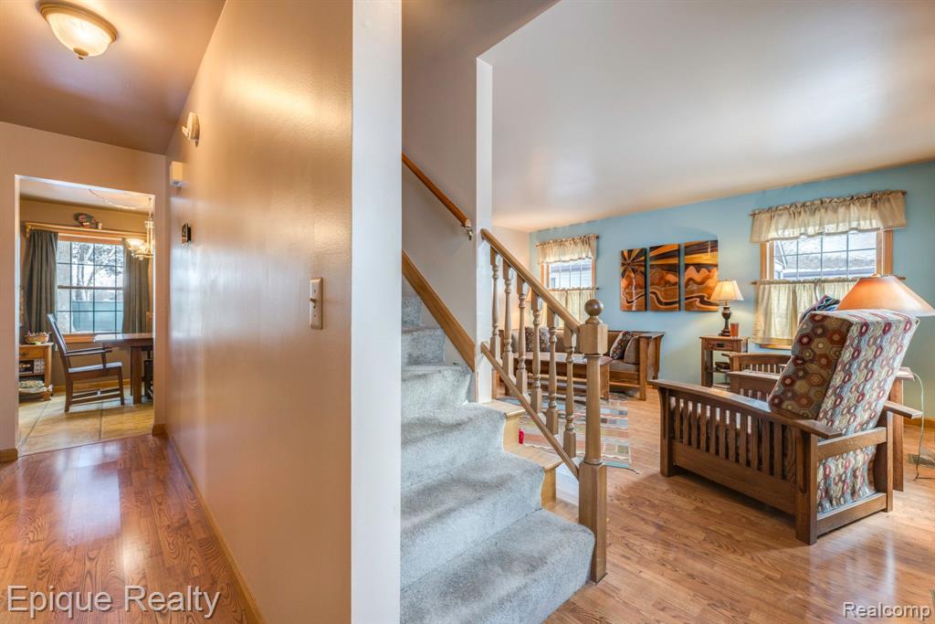 3914 Jack Pine Lane
