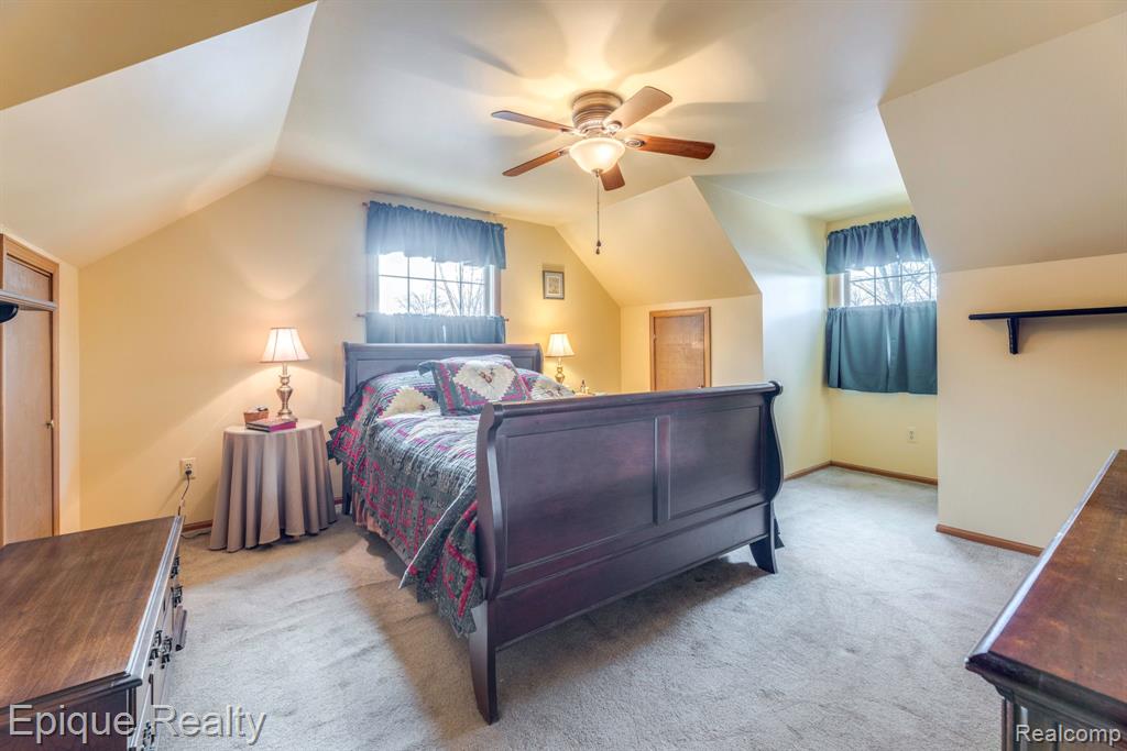 3914 Jack Pine Lane