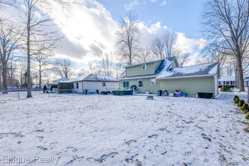 3914 Jack Pine Lane