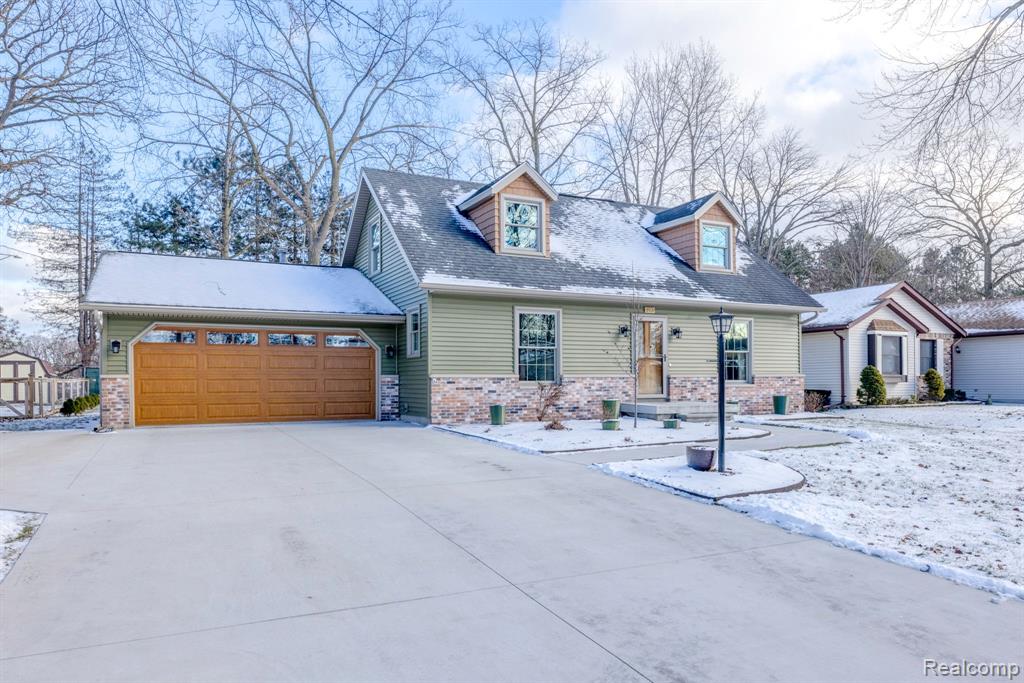 3914 Jack Pine Lane