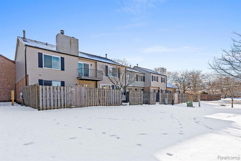 3222 Bolgos Circle
