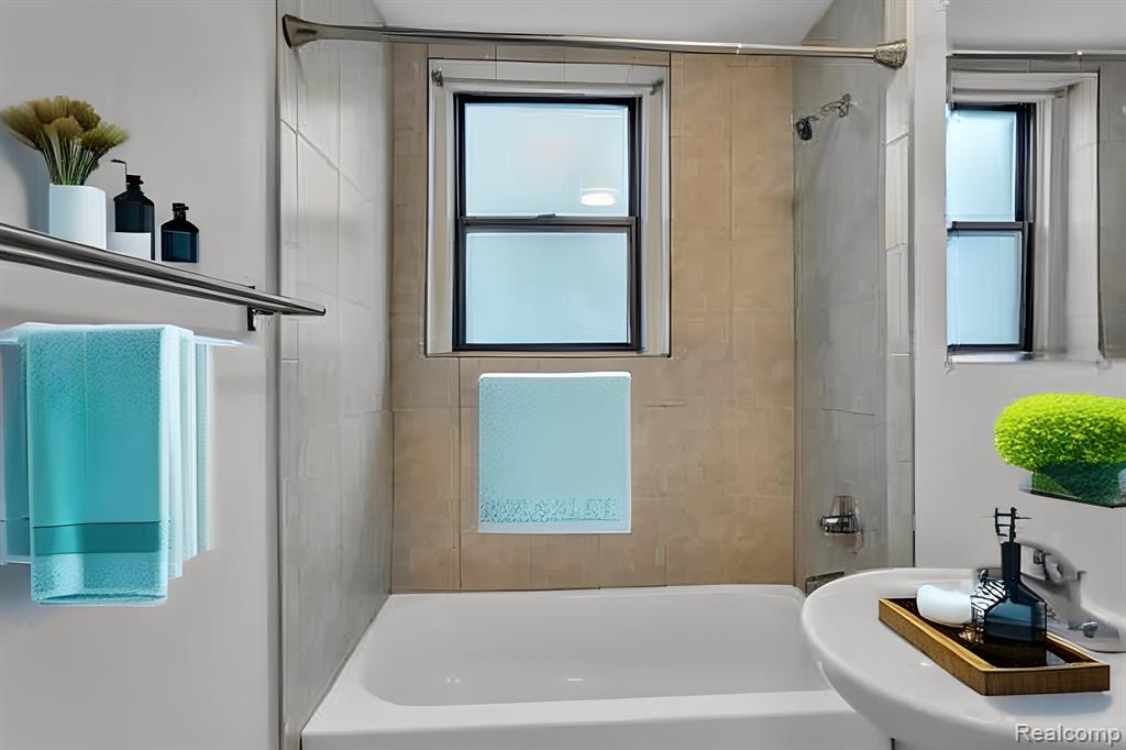 7409 2nd Avenue # 18