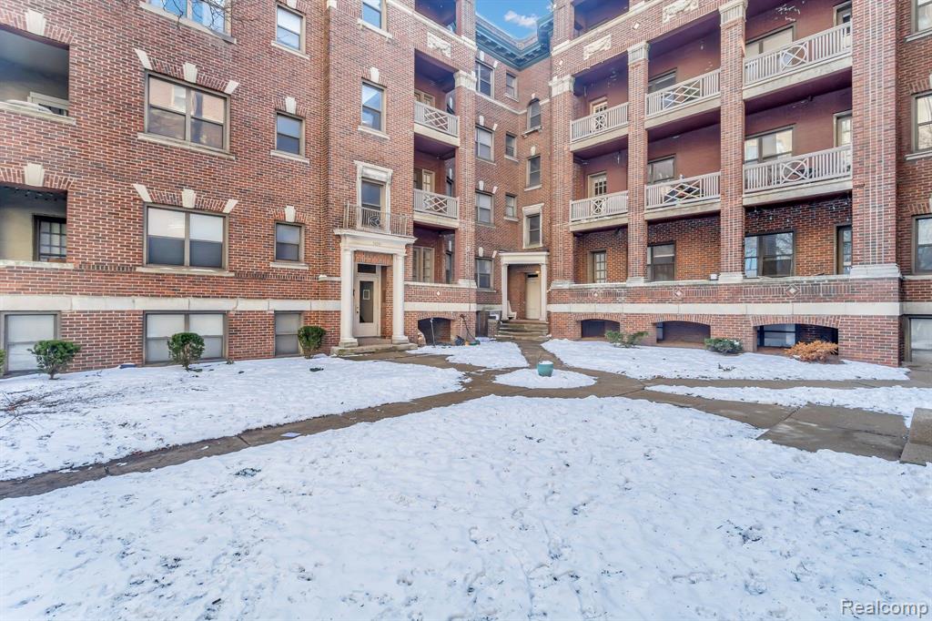 7409 2nd Avenue # 18