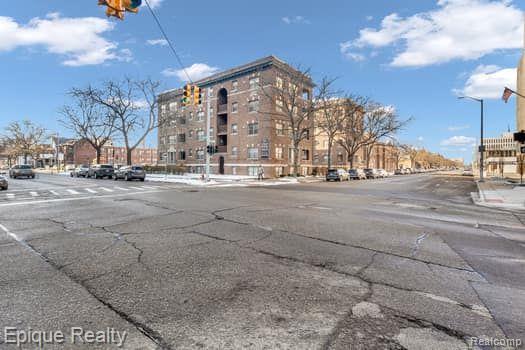 7409 2nd Avenue # 18