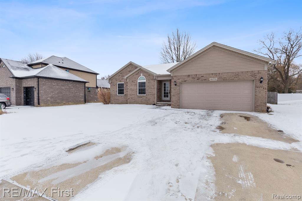 35774 Orchard Lane