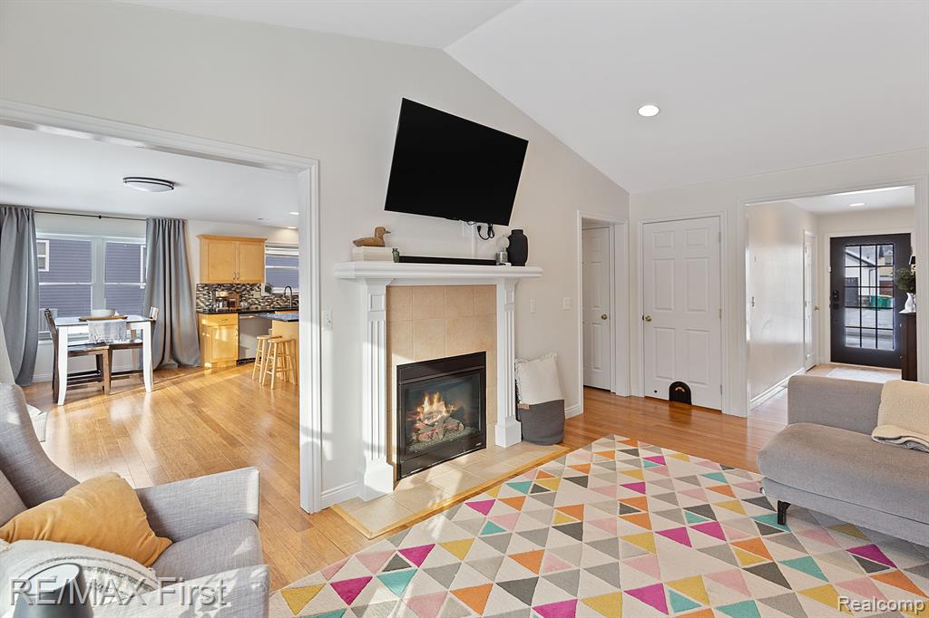 35774 Orchard Lane