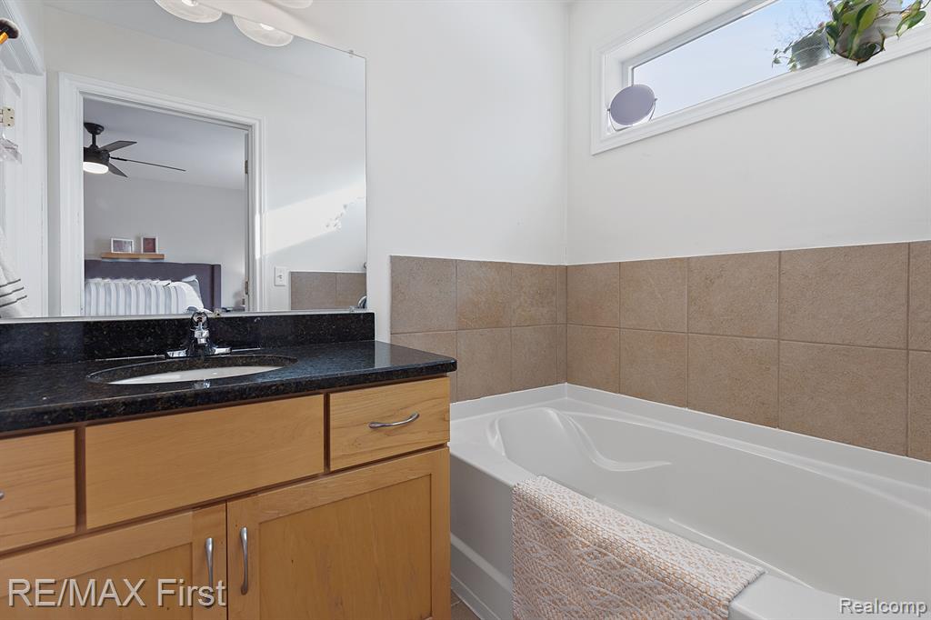 35774 Orchard Lane