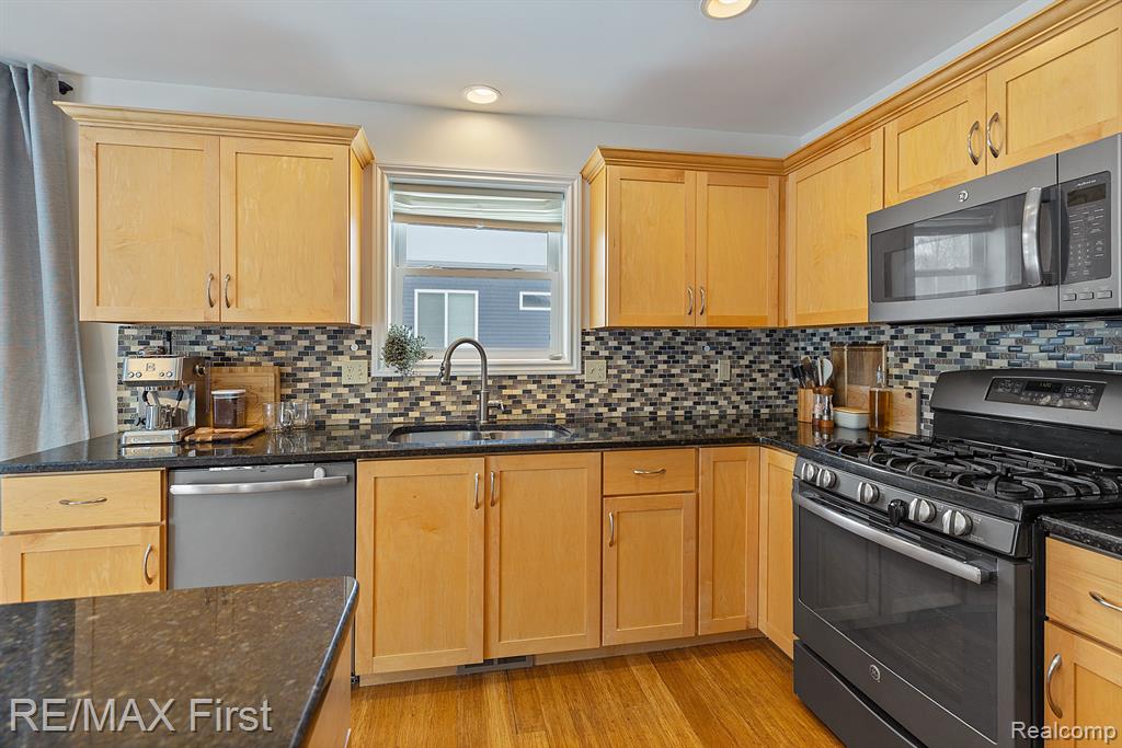 35774 Orchard Lane