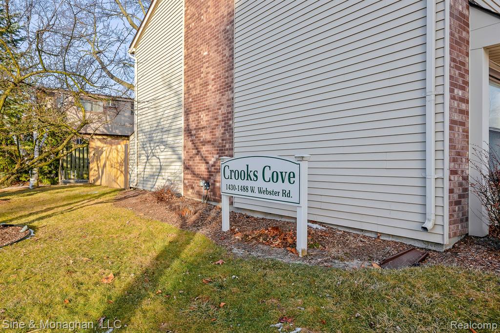 1438 W Webster Road