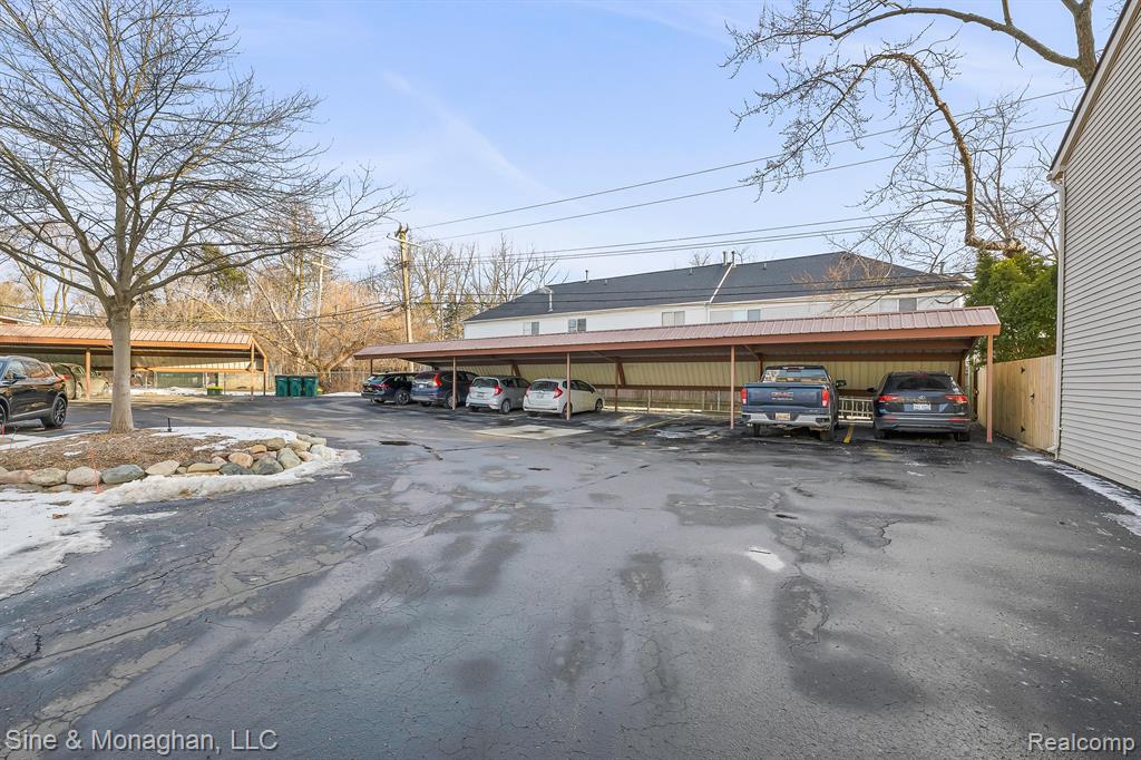 1438 W Webster Road
