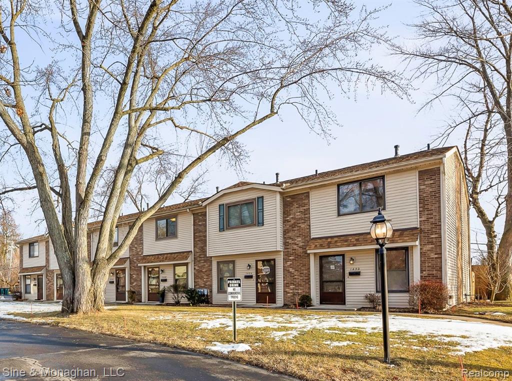 1438 W Webster Road