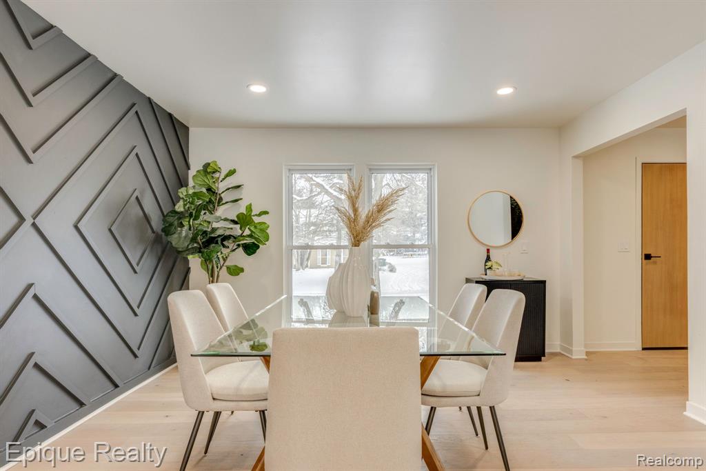 1499 W Horseshoe Bend Drive