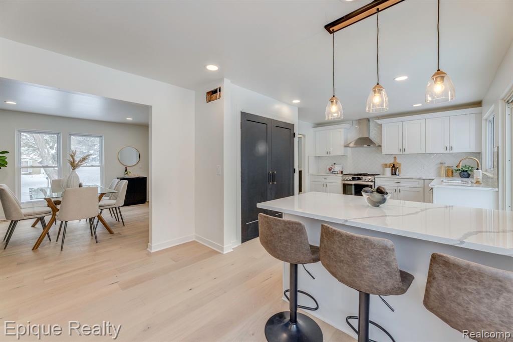 1499 W Horseshoe Bend Drive