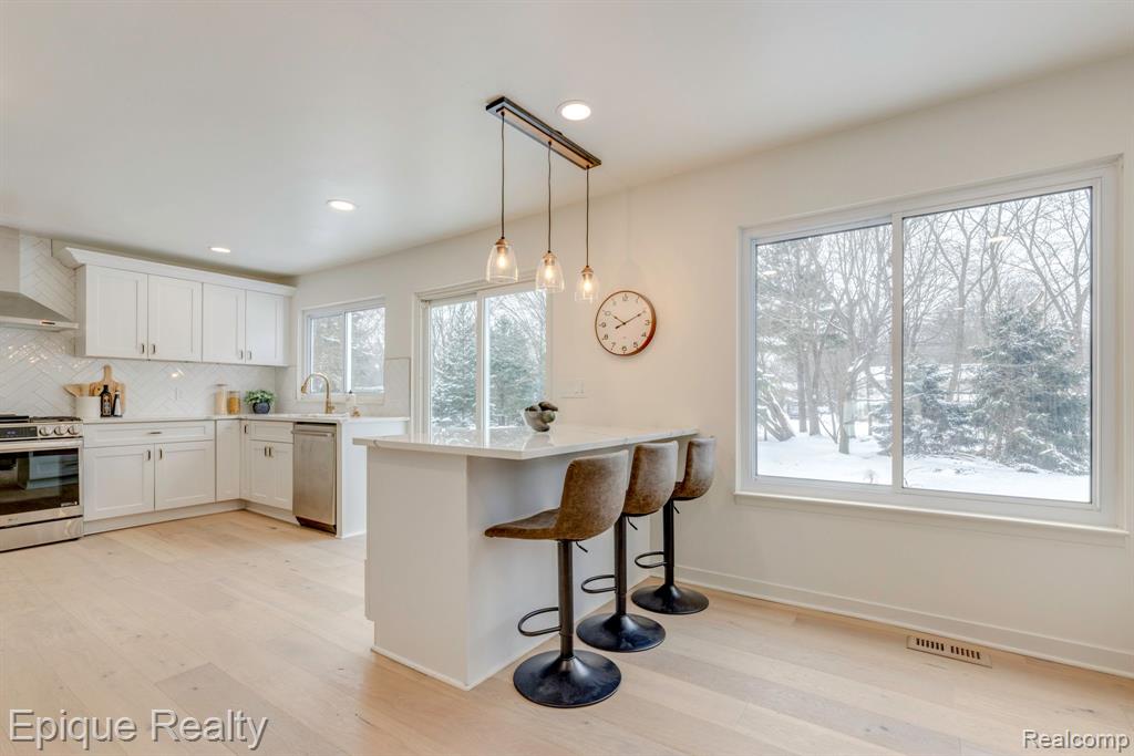 1499 W Horseshoe Bend Drive