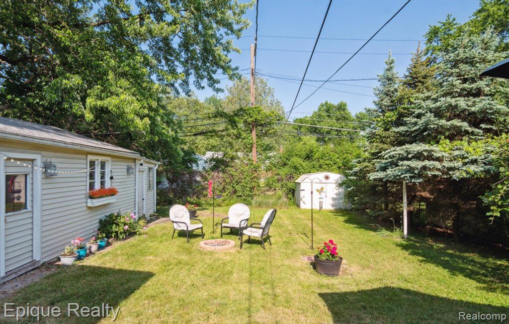 18280 Kinloch