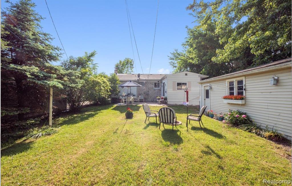18280 Kinloch