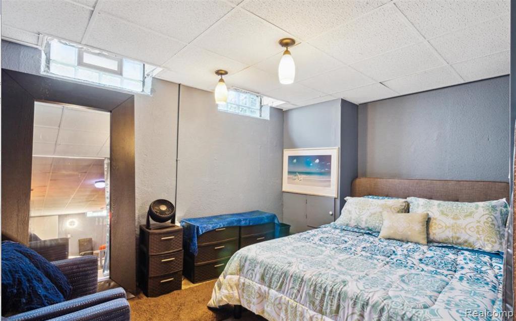 18280 Kinloch