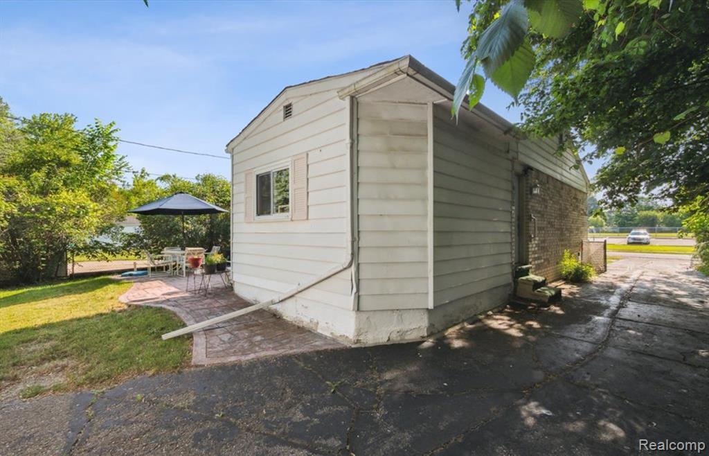 18280 Kinloch