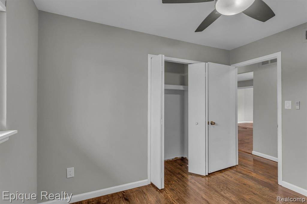 18280 Kinloch