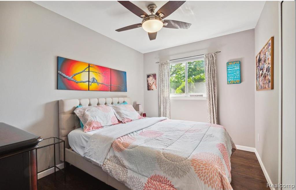 18280 Kinloch